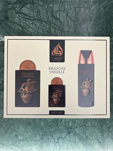 SET REGALO: Lattafa Brioche Vanilla: EDP 100ml Unisex + EDP 20ml + Body Spray 200ml + Boccetta da viaggio